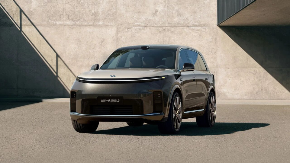 Li Auto unveils next-generation L9