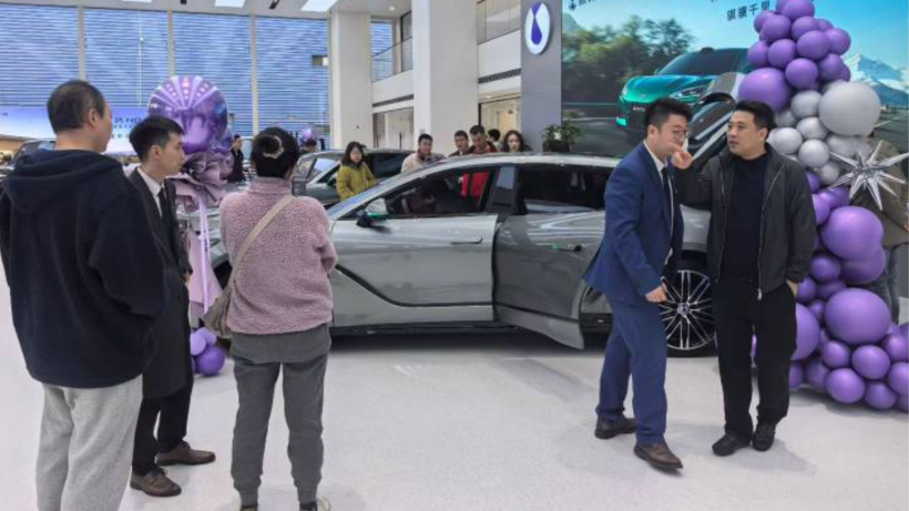 New DENZA Z9GT Display Vehicles Arrive at 40 Stores in 18 Cities