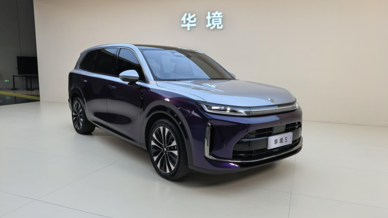 SGMW launches blind pre-orders of Huajing S, a flagship SUV powered by Huawei's tech